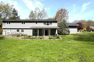9 Delno Dr, Danbury, CT 06811 - Photo 3