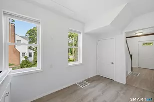 53 Prospect St, Bloomfield, CT 06002 - Photo 11