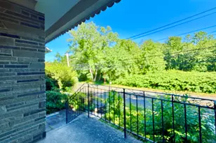 2326 Old Town Rd, Bridgeport, CT 06606 - Photo 35