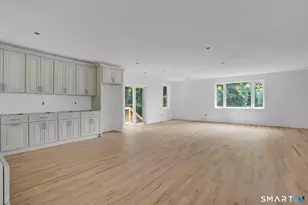 220 Jackson St, Thomaston, CT 06787 - Photo 21