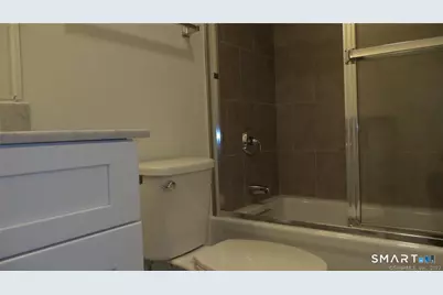 33 Maple Avenue #B, Bethel, CT 06801 - Photo 17