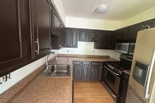 672 Woodward Ave, New Haven, CT 06512 - Photo 19