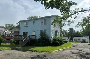 672 Woodward Ave, New Haven, CT 06512 - Photo 3