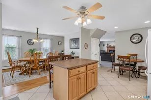 2 Curtis Ave, New Fairfield, CT 06812 - Photo 15