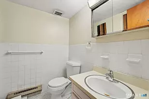 1700 Broadbridge Ave, Stratford, CT 06614 - Photo 17