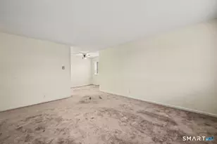 1700 Broadbridge Ave, Stratford, CT 06614 - Photo 11