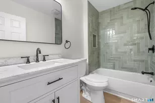 122 Union Ave, West Haven, CT 06516 - Photo 17