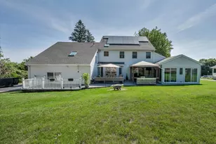 42 Lakeview Dr, Wolcott, CT 06716 - Photo 3