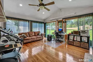 42 Lakeview Dr, Wolcott, CT 06716 - Photo 17