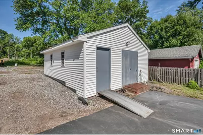 42 Lakeview Drive, Wolcott, CT 06716 - Photo 5