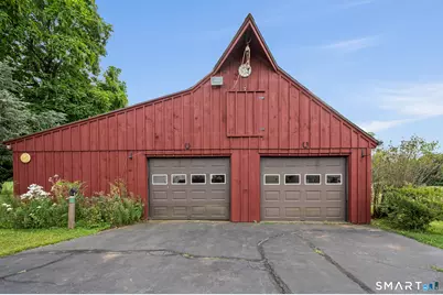 425 Hills Street, East Hartford, CT 06118 - Photo 7