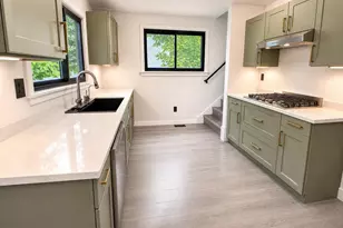 5167 Main St, Trumbull, CT 06611 - Photo 13