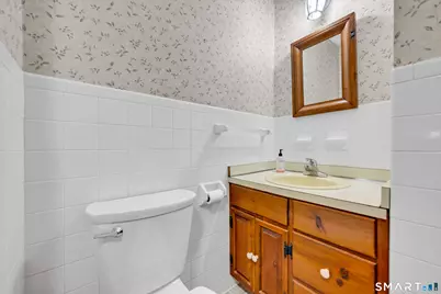 55 Holly Lane, Wethersfield, CT 06109 - Photo 11
