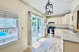 112 Ochsner Pl, Bridgeport, CT 06606 - Photo 11