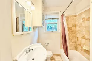 112 Ochsner Pl, Bridgeport, CT 06606 - Photo 25