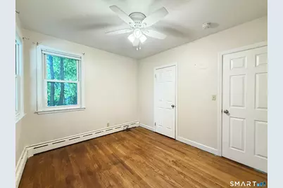 112 Ochsner Place, Bridgeport, CT 06606 - Photo 21