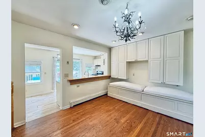 112 Ochsner Place, Bridgeport, CT 06606 - Photo 9