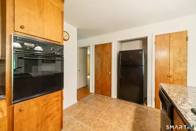 66 Lane Street, Shelton, CT 06484 - Photo 9