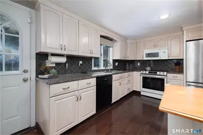 123 Northwood Drive, Middlebury, CT 06762 - Photo 11