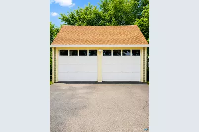 375 Rockwell Avenue, Stratford, CT 06615 - Photo 11