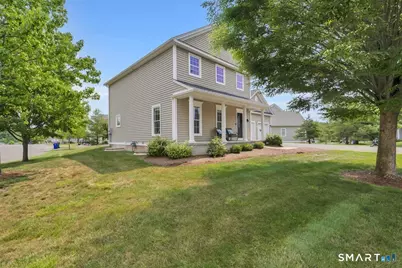 2 Chapman Chase, Windsor Locks, CT 06096 - Photo 3