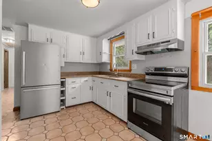 305 Old Post Rd, Tolland, CT 06084 - Photo 7