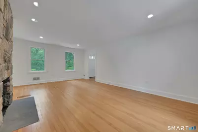 12 Laurel Lane, Darien, CT 06820 - Photo 5