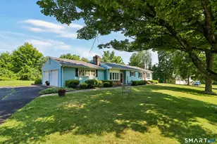 291 Reeds Gap Rd, North Branford, CT 06472 - Photo 3