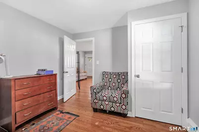 172 Crestview Drive, Bridgeport, CT 06606 - Photo 15