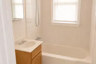 156 Andover St, Hartford, CT 06112 - Photo 15