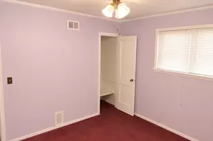 156 Andover St, Hartford, CT 06112 - Photo 9