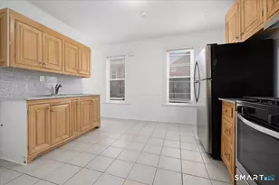 52-54 Hanover St, Bridgeport, CT 06604 - Photo 11