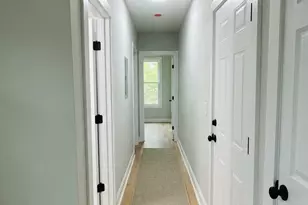560 Howard Ave, New Haven, CT 06519 - Photo 3