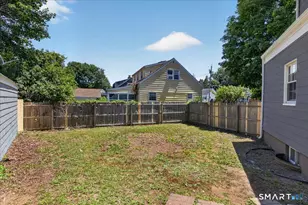 5 Lynmot Rd, Hamden, CT 06514 - Photo 35