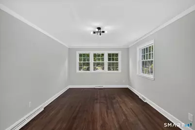 5 Lynmot Road, Hamden, CT 06514 - Photo 5