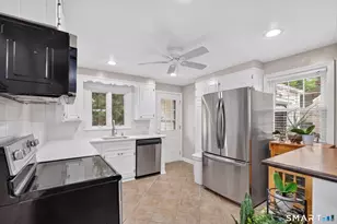 27 Wilson Ave, Trumbull, CT 06611 - Photo 7