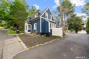 26 Trowbridge St, Waterbury, CT 06710 - Photo 3