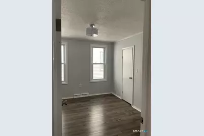 33 Holbrook Street, Ansonia, CT 06401 - Photo 11