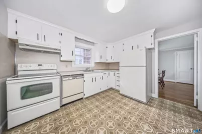 102 Brunswick Avenue, West Hartford, CT 06107 - Photo 11