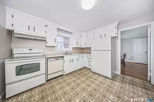 102 Brunswick Ave, West Hartford, CT 06107 - Photo 11