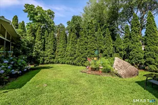61 Fisher Ct, Stratford, CT 06614 - Photo 5