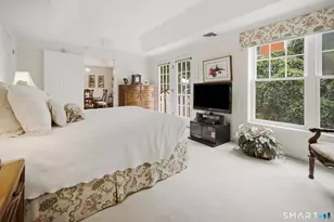 237 Fern St, West Hartford, CT 06119 - Photo 17