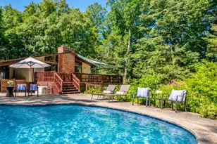 6 Great Pond Ln, Redding, CT 06896 - Photo 1