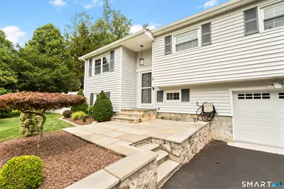 8 Country Club Road, Norwalk, CT 06851 - Photo 3