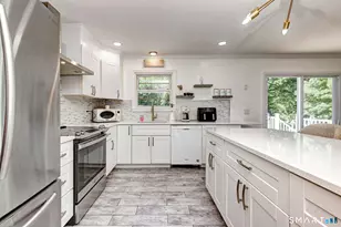 22 Caldwell Dr, New Milford, CT 06776 - Photo 17