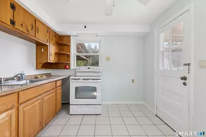 225 Chester Street, East Hartford, CT 06108 - Photo 5