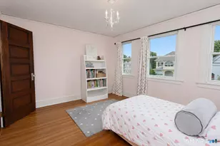 23 Jessamine St, West Hartford, CT 06119 - Photo 17