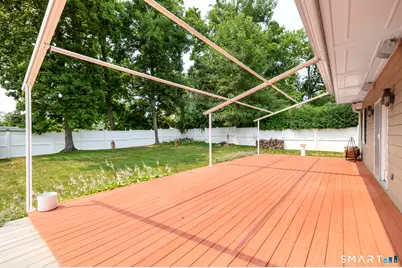 39 Kenilworth Drive West, Stamford, CT 06902 - Photo 23