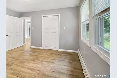 187 West Main Street, East Lyme, CT 06357 - Photo 27