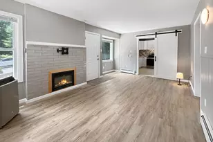 187 W Main St, East Lyme, CT 06357 - Photo 17